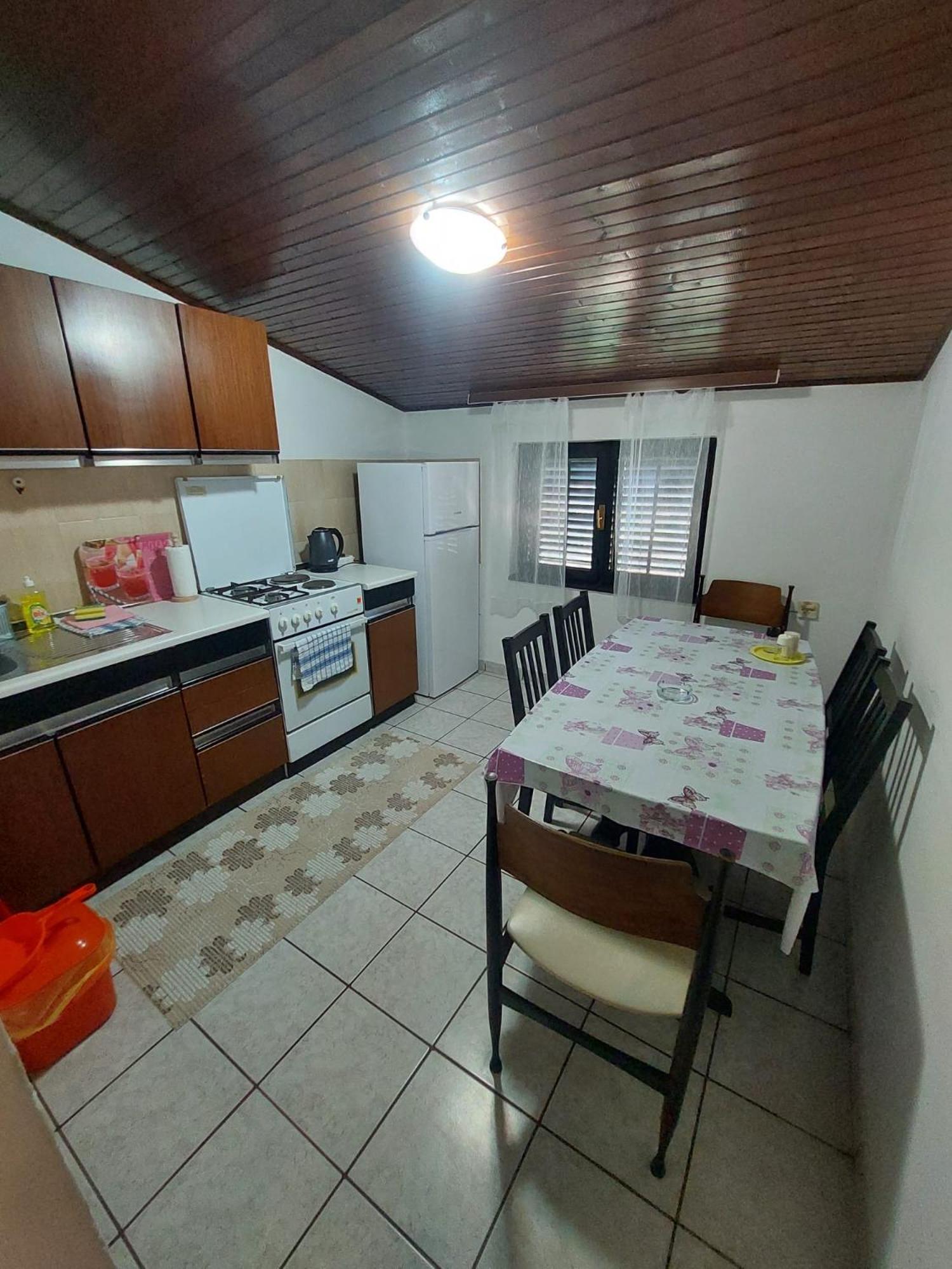 Apartmani Vuksanovic パグ エクステリア 写真