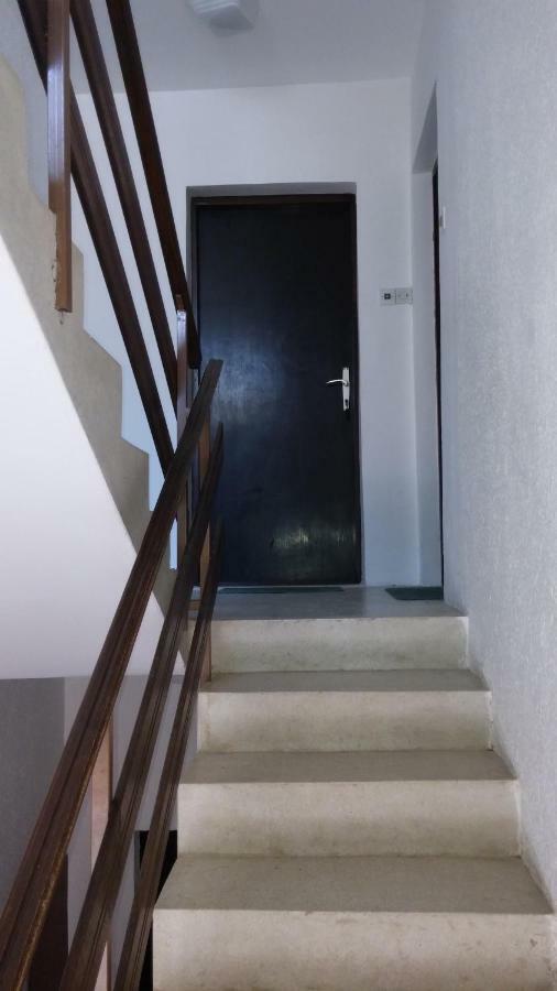 Apartmani Vuksanovic パグ エクステリア 写真